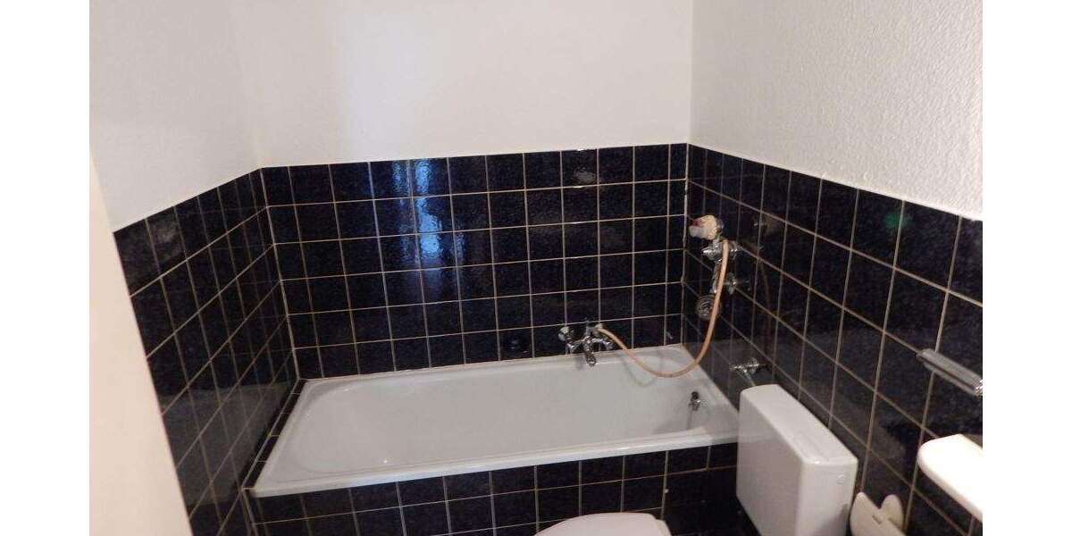 Etagenwohnung Hilden Forstbach - 2 Zimmer, 76 m&sup2;, 196.000&euro; | Angebot:25899252