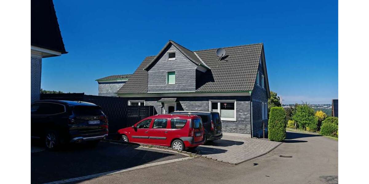 Einfamilienhaus Wermelskirchen - 6 Zimmer, 217 m&sup2;, 630.000&euro; | Angebot:24676827