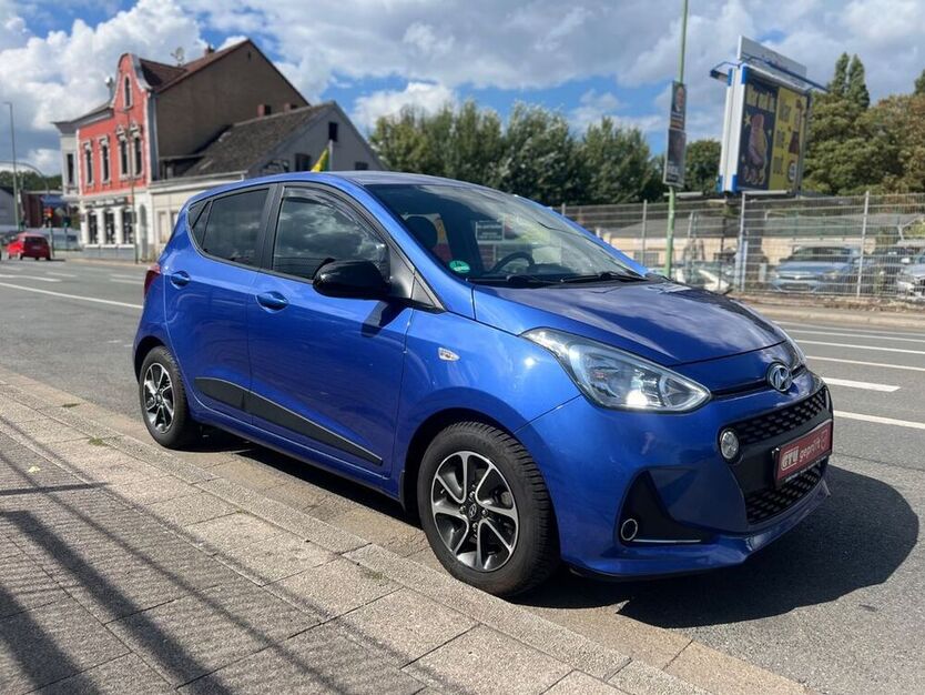 i10