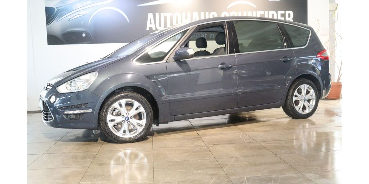 Ford S-Max 151.643 km 8.000 &euro; Ratingen 40880