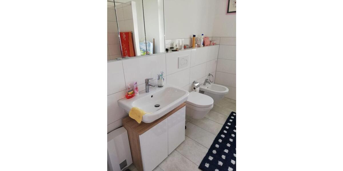 Erdgeschoßwohnung Wuppertal Arrenberg - 2 Zimmer, 67 m&sup2;, 700&euro; | Angebot:24678792