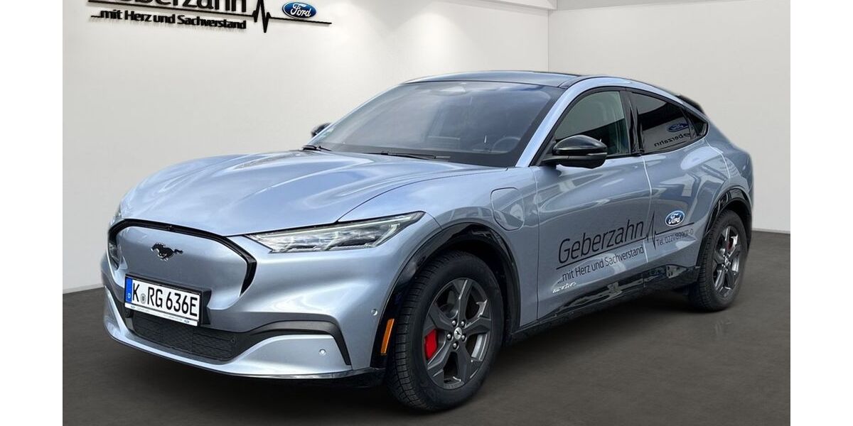 Ford Mustang Mach-E 16.000 km 37.990 € Köln 51107