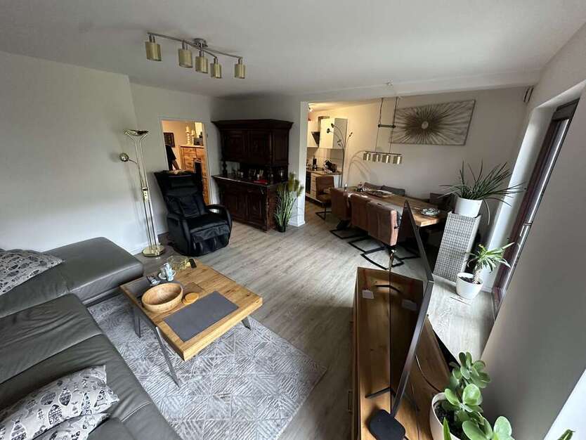 Wohnung zum Mieten in Düsseldorf 1.200 € 89 m² 3 zimmer