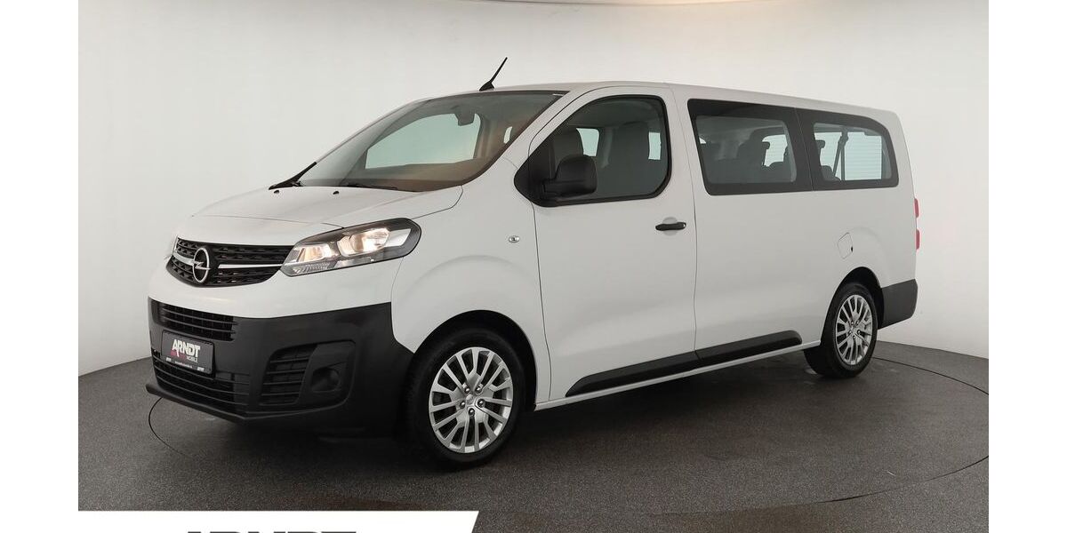 Opel Vivaro 54.900 km 27.884 € Düsseldorf 40233