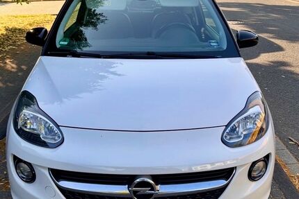 Opel Adam 86.000 km 10.400 &euro; Köln 51145