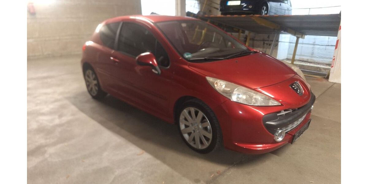 Peugeot 207 182.600 km 1.000 &euro; DÜSSELDORF 40219
