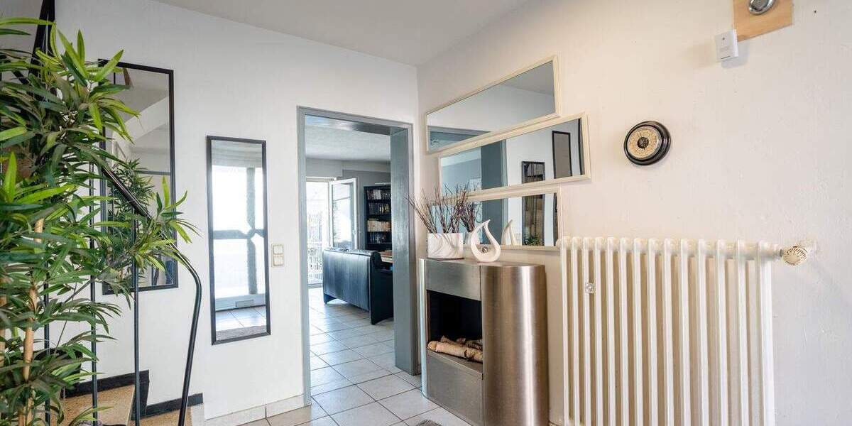 Reihenmittelhaus Köln Höhenhaus - 5 Zimmer, 120 m&sup2;, 695.000&euro; | Angebot:23005484