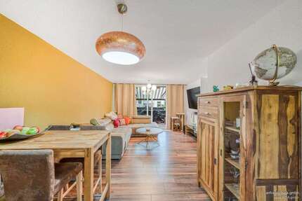 Wohnung zum Mieten in Köln 1.990 € 80 m²