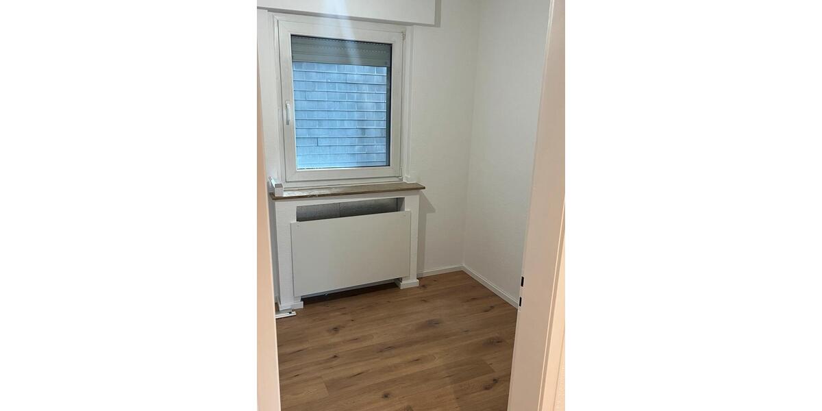Hochparterre Leverkusen Alkenrath - 4 Zimmer, 77 m&sup2;, 1.000&euro; | Angebot:24609188