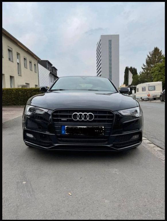 Audi A5 178.000 km 19.500 € Remscheid 42855