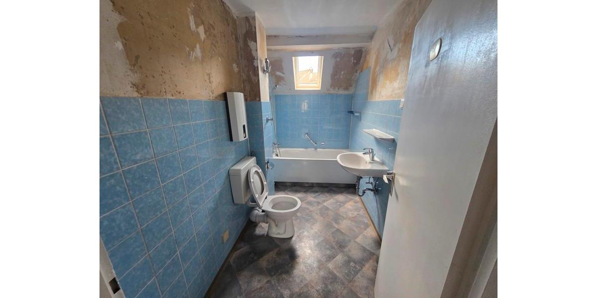 Etagenwohnung Düsseldorf Oberbilk - 2 Zimmer, 55 m&sup2;, 712&euro; | Angebot:24791142