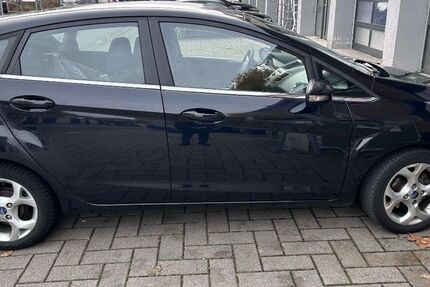 Ford Fiesta 318.000 km 1.399 &euro; Köln 50823