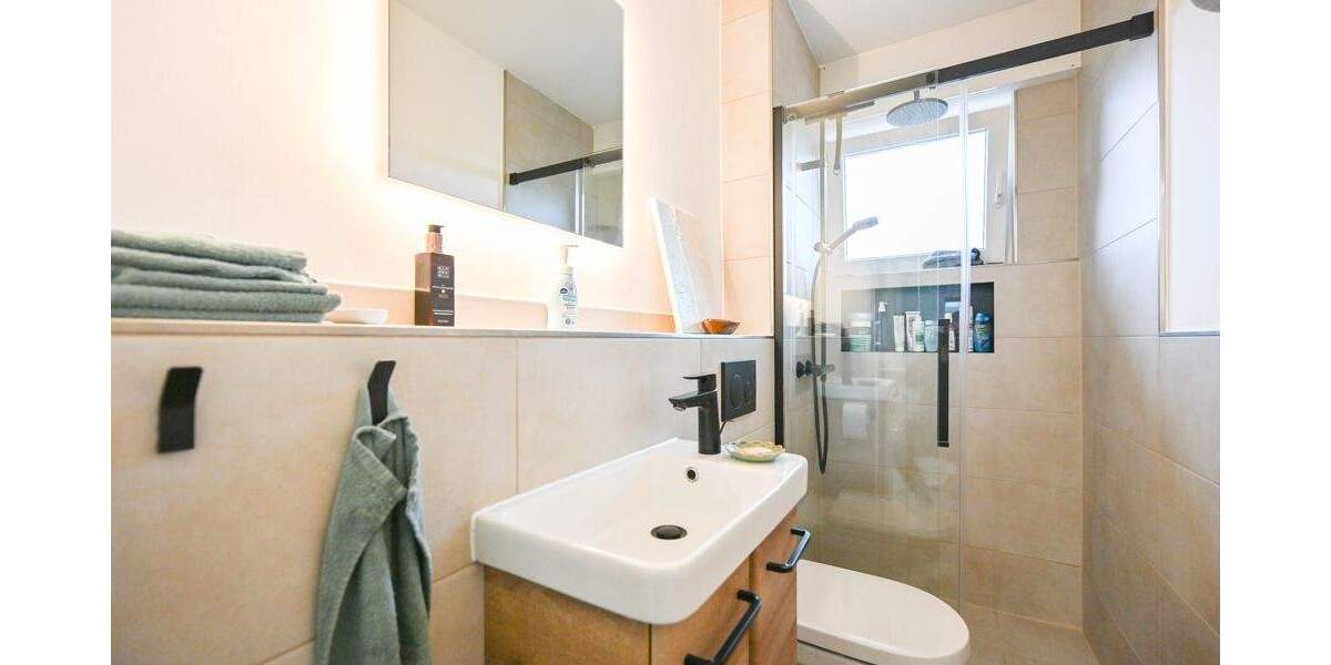 Etagenwohnung Hattingen - 3 Zimmer, 96 m&sup2;, 239.000&euro; | Angebot:25687031