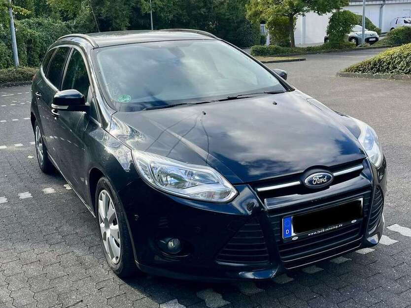 Ford Focus 149.000 km 6.500 € Köln 51149