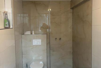 Wohnung Schwelm - 2 Zimmer, 230 m&sup2;, 800&euro; | Angebot:24943755