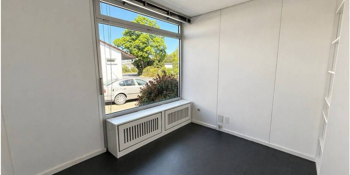 Einfamilienhaus Neuss Uedesheim - 9 Zimmer, 253 m&sup2;, 849.000&euro; | Angebot:26596573