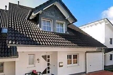 Haus Lindlar - 4 Zimmer, 112 m&sup2;, 440.000&euro; | Angebot:24347638