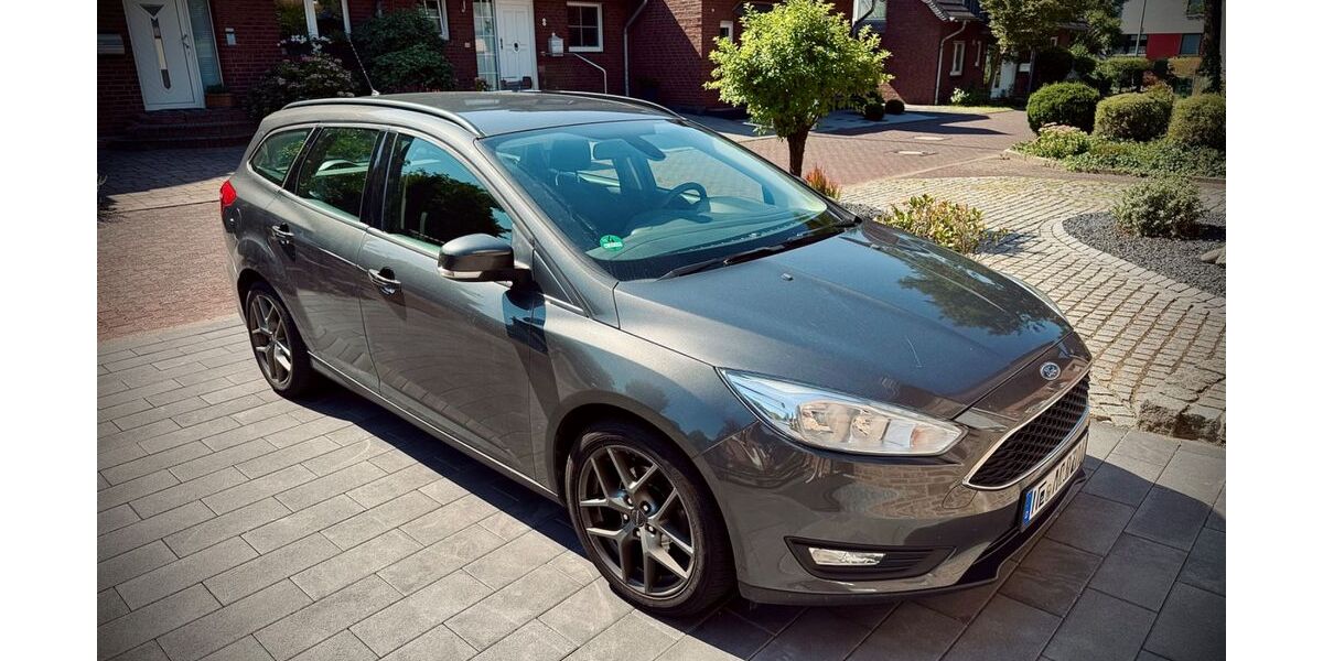 Ford Focus 132.732 km 7.000 &euro; Neuss 41468