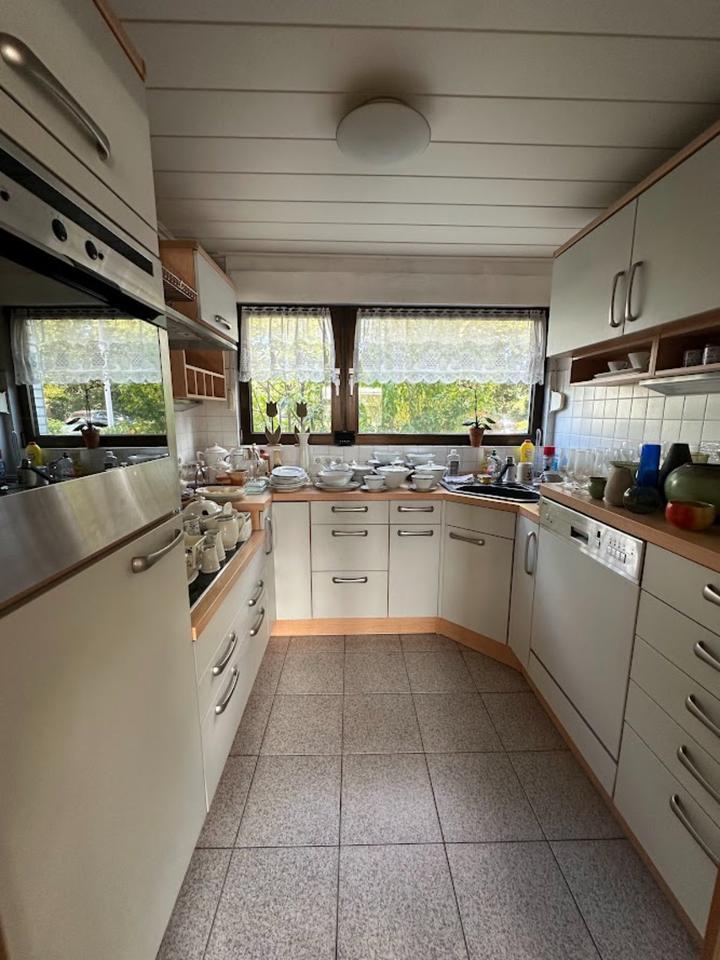 Split-Level Reihenmittelhaus mit Garten und Garage zimmer