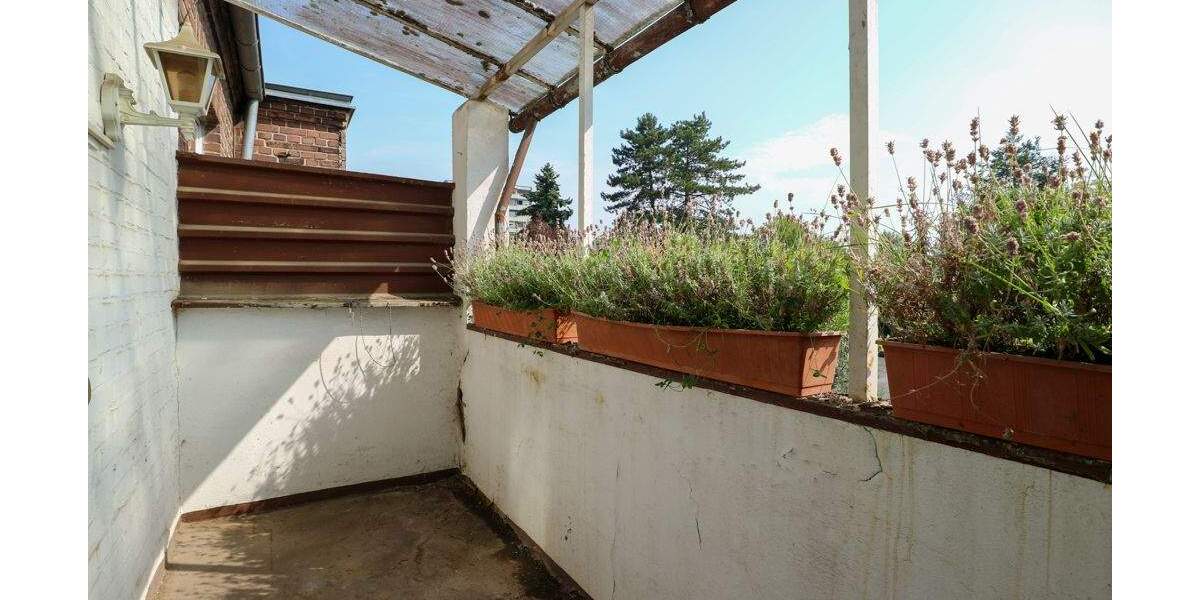 Mehrfamilienhaus, Wohnhaus Neuss Dreikönigenviertel - 6 Zimmer, 132 m&sup2;, 350.000&euro; | Angebot:25736790