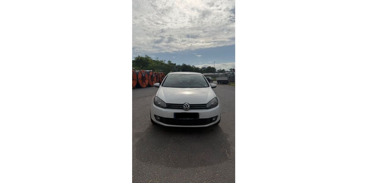 VW Golf 189.000 km 5.500 &euro; Köln 51147
