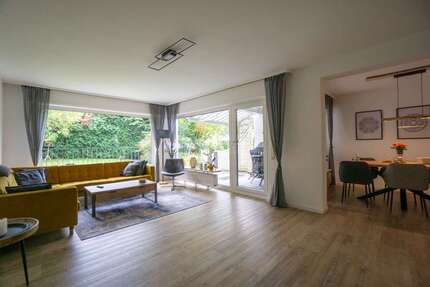 Haus Remscheid Lüttringhausen - 5 Zimmer, 121 m&sup2;, 393.000&euro; | Angebot:24648019