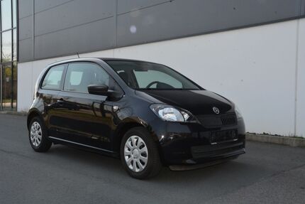 Skoda Citigo 90.000 km 4.299 &euro; Düsseldorf 40599