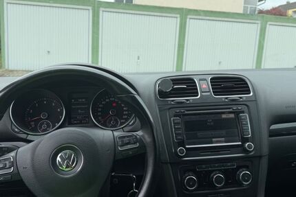 VW Golf 133.000 km 5.000 &euro; Hattingen 45529
