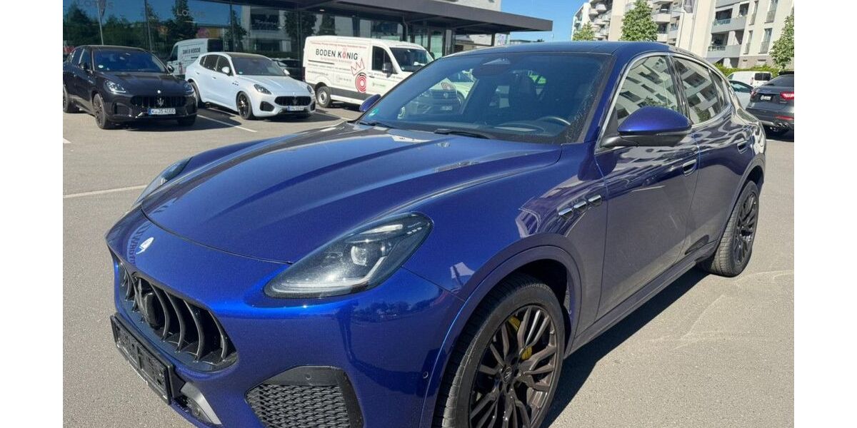 Maserati Grecale 23.686 km 55.980 &euro; Köln 50829