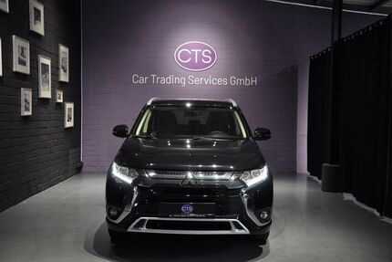 Mitsubishi Outlander 52.775 km 17.900 &euro; Düsseldorf 40476