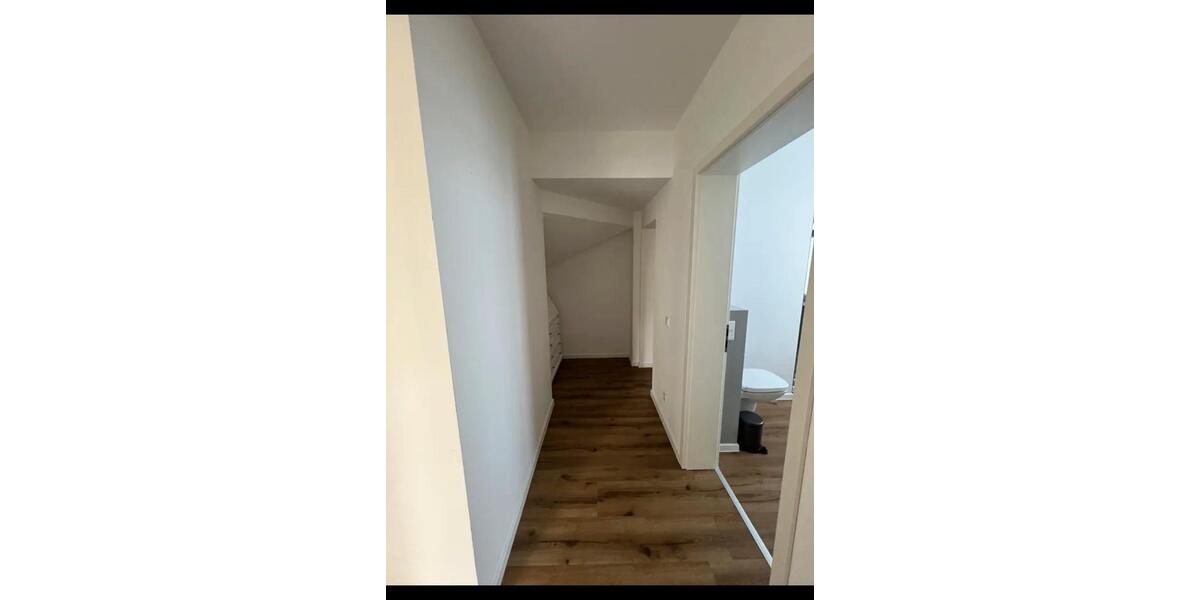 Erdgeschoßwohnung Düsseldorf Stadtbezirk 2 - 2 Zimmer, 95 m&sup2;, 1.050&euro; | Angebot:26413862