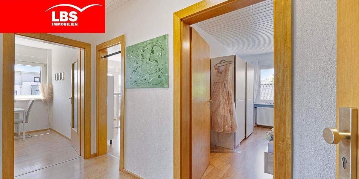Mehrfamilienhaus, Wohnhaus Leverkusen Opladen - 6 Zimmer, 180 m&sup2;, 520.000&euro; | Angebot:24460008