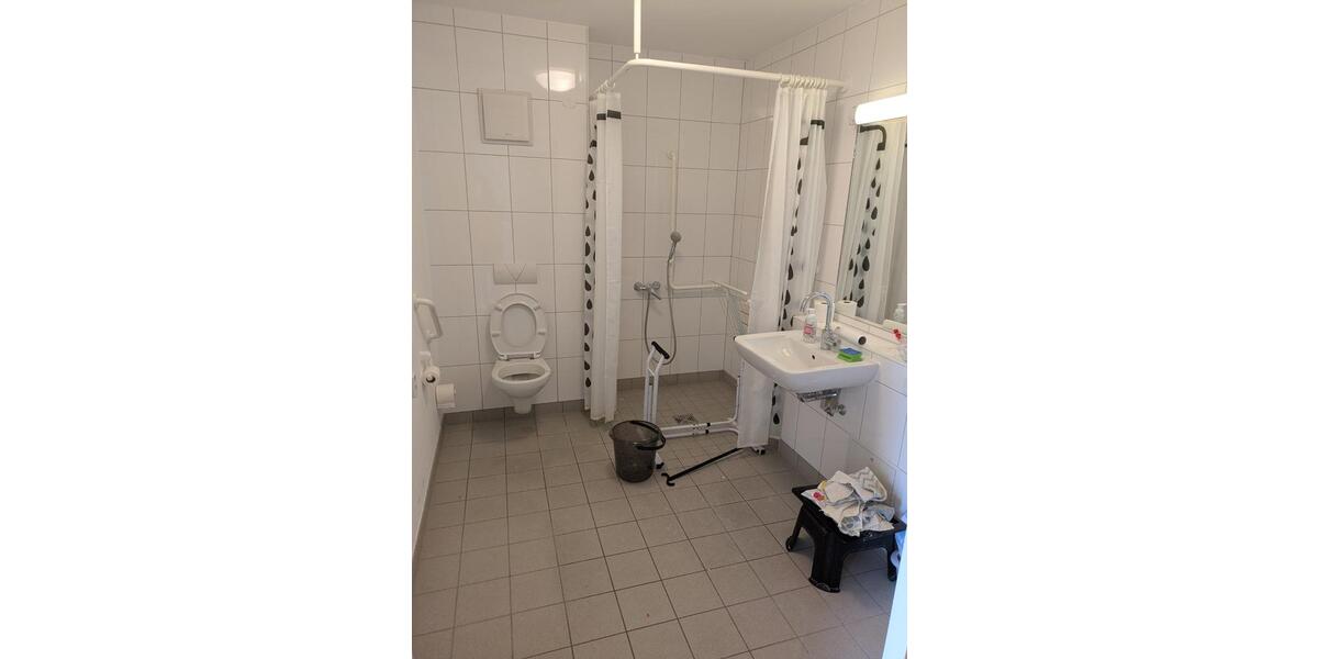 Dachgeschoßwohnung Solingen Mitte - 2 Zimmer, 49 m&sup2;, 836&euro; | Angebot:25541366
