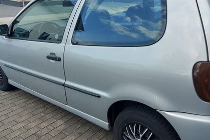 VW Polo 130.000 km 2.000 &euro; Leverkusen 51381