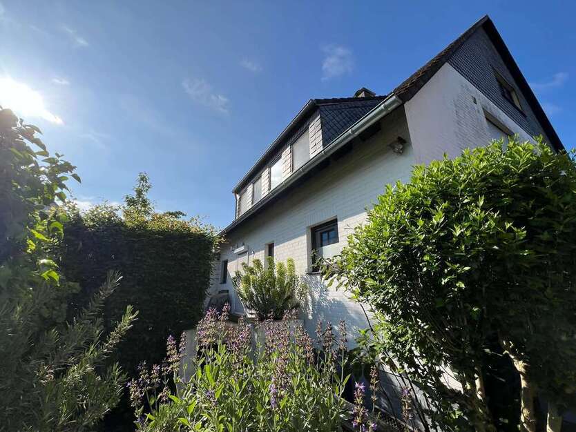 Wohnung zum Kaufen in Meerbusch 335.000 € 112 m²