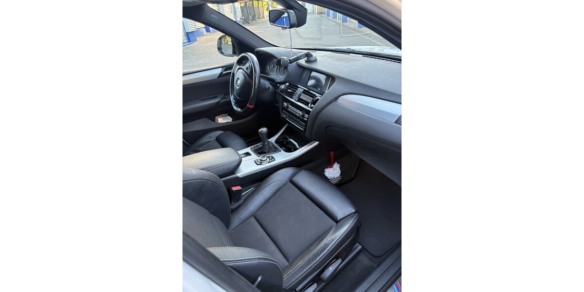 BMW X4 119.000 km 19.500 € Neuss 41460