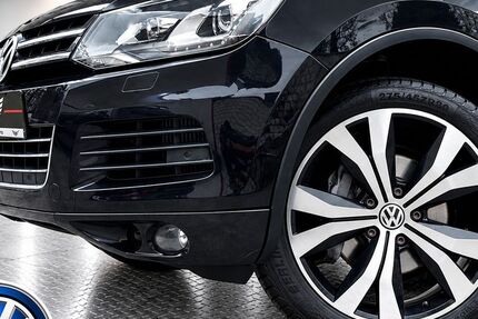 VW Touareg 122.971 km 16.990 &euro; Düsseldorf 40625