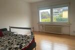 Etagenwohnung Ratingen Tiefenbroich - 3 Zimmer, 105 m&sup2;, 1.100&euro; | Angebot:26532618