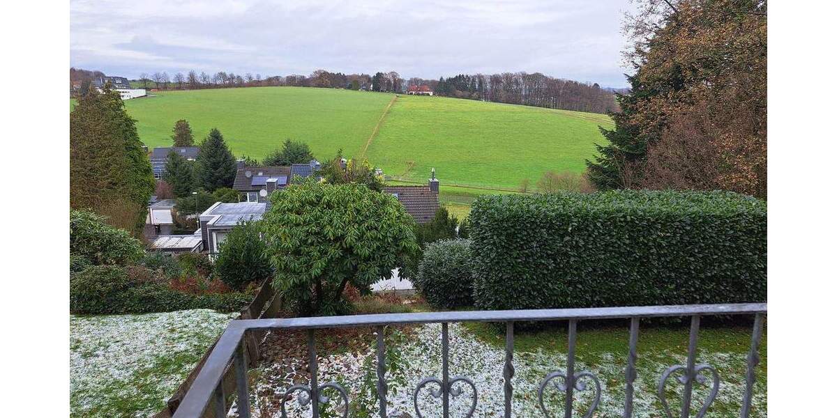 Mehrfamilienhaus, Wohnhaus Kürten Weiden - 5 Zimmer, 119 m&sup2;, 330.000&euro; | Angebot:25699792
