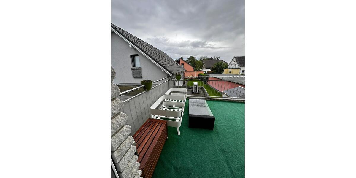 Doppelhaushälfte Köln Kalk - 4.5 Zimmer, 130 m&sup2;, 2.200&euro; | Angebot:24604060