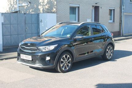 Kia Stonic 199.000 km 7.850 &euro; Köln 50739