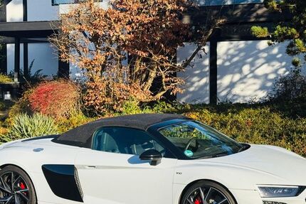 Audi R8 9.890 km 138.999 &euro; Köln 51109