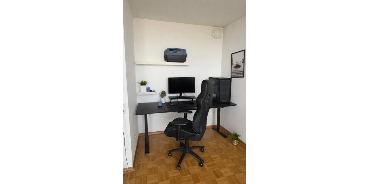 Einfamilienhaus Düsseldorf Stadtbezirk 5 - 1 Zimmer, 36 m&sup2;, 720&euro; | Angebot:25962564