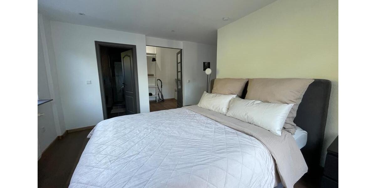 Erdgeschoßwohnung Wuppertal Arrenberg - 2.5 Zimmer, 72 m&sup2;, 1.250&euro; | Angebot:27626213