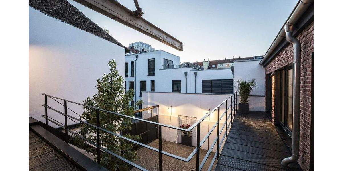 Mehrfamilienhaus, Wohnhaus Düsseldorf Friedrichstadt - 8 Zimmer, 360 m&sup2;, 3.950.000&euro; | Angebot:24685605