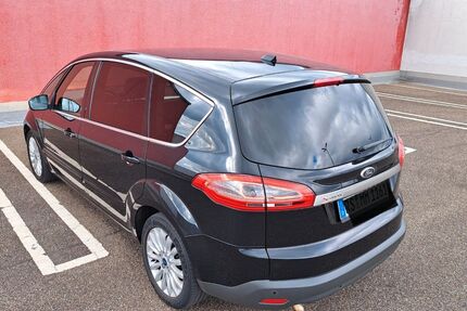 Ford S-Max 176.500 km 8.300 € Remscheid 42857