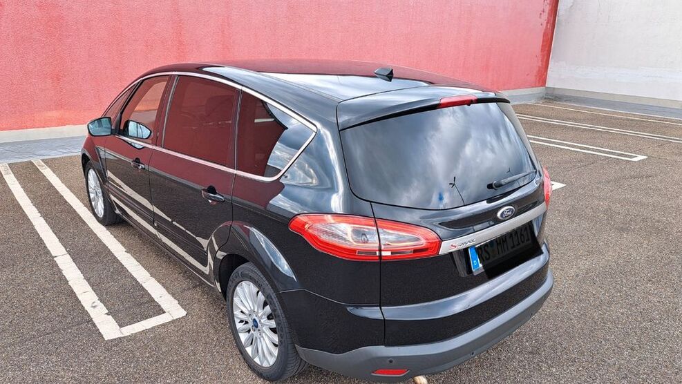 Ford S-Max 176.500 km 8.300 € Remscheid 42857