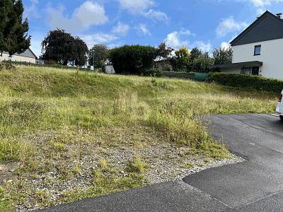 GRUNDSTÜCK MIT UNVERBAUBARER FERNSICHT - Grundstück Remscheid Gemarkung Bergisch Born | Angebot:24698060