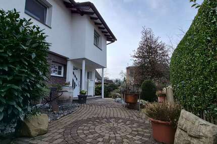 Haus Bergisch Gladbach Gronau - 6 Zimmer, 181 m&sup2;, 859.000&euro; | Angebot:25252668