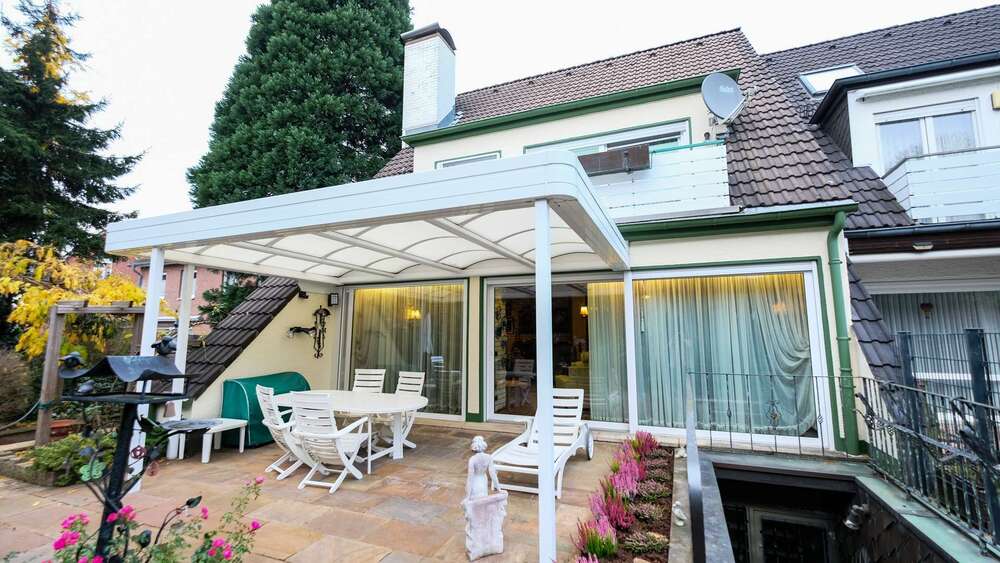 Einfamilienhaus Remscheid Lüttringhausen - 7 Zimmer, 275 m&sup2;, 570.000&euro; | Angebot:24813346